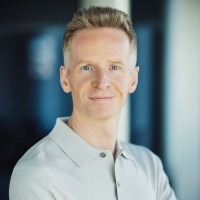 Dejan Hibinger Email