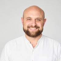 Julien H. Email