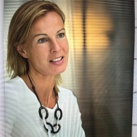 Ann Braet Email & Phone Number