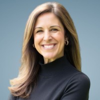 Wells Fargo Employee Jennifer Cox's profile photo