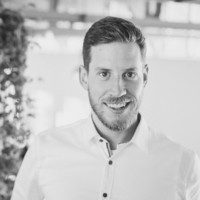 Maximilian Klöcker Email