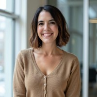 E-mail e número de telefone de Kelsey Turner