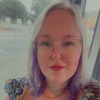 Victoria Whiteley Email