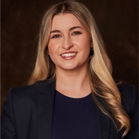 Fanni Ilyés Email