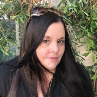 Efrat Perry Email