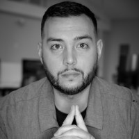 Dealer World Employee Zach Heller's profile photo