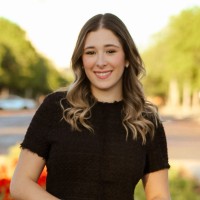 Giovanna Balido Email
