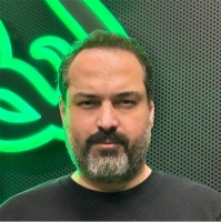 Oz Maker Email & Phone Number