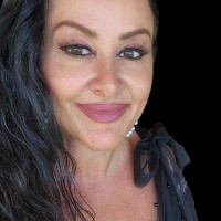 Daphne Papageorgiou Email & Phone Number