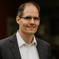 Martin Holzer Email