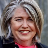 Caroline Jones Email & Phone Number