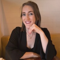 Supergoop! Employee Laura McCarthy's profile photo