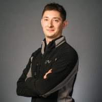 Elliot Warren Email