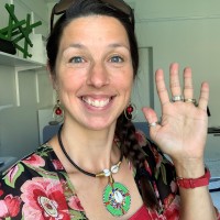 Simone Andersson Email & Phone Number