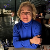 Eileen Smith Email & Phone Number