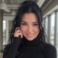 Kaitlin B. Email