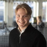 Anton Malmström Email