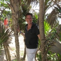 i24 Call Management Solutions Employee Monique Gallant's profile photo