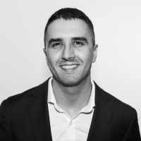 Barry Nilsson Employee Oscar Adams's profile photo