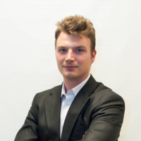 Jakub Wyżga Email