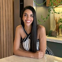 Bianca Santos Email