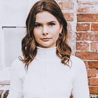 Change Employee Lindsey Dorka's profile photo