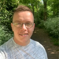 Thomas Armstrong Email
