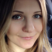 Anna Davydenko Email