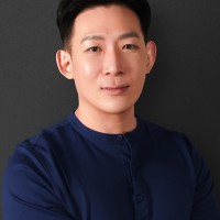 Yi W. Email