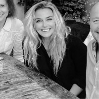 Kelly Wand Email & Phone Number