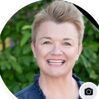 Rebecca Harris Email