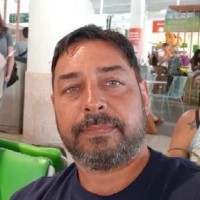 Viaxlab Employee Rodrigo Elvira's profile photo