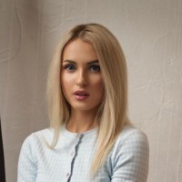 Louisa Woo Email