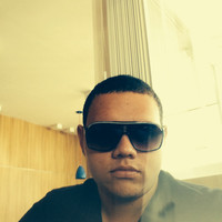 Hugo Veloso Email