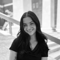 Zoë Graves Email