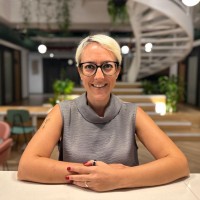 Ayşe Evin Email