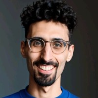 Post Lab IO Employee Darius Family's profile photo