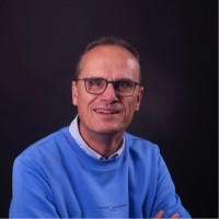 Paul Vriesen Email