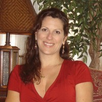 Laura Vaughn