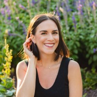 Amanda Guzman Email & Phone Number