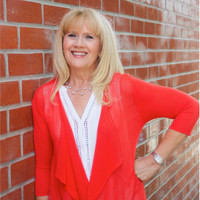 Home Warranty of America Employee Lori Colantuoni's profile photo