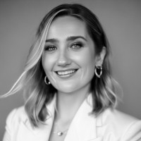 Isabella Hillman Email & Phone Number