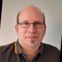 Carlos Gil Email
