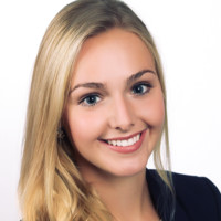 LVMH Perfumes & Cosmetics Employee Lara Meyer's profile photo