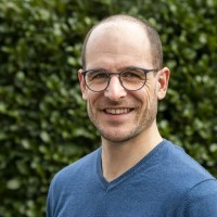Tobias Laufer Email