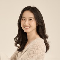 Shopify Employee Jane Lee's profile photo