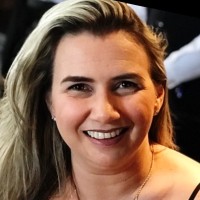 5 Star Cleaners Employee Daniela Diniz's profile photo