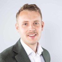 Henning Lindberg Email