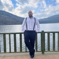 Emre Paslı Email