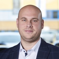 Sascha Ernst Email
